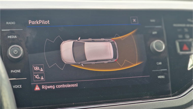Vehicle Image 30