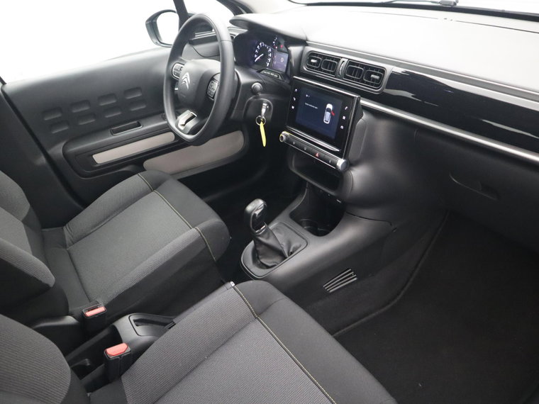 Vehicle Image 35