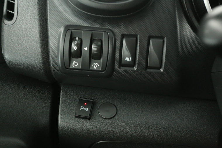 Vehicle Image 22