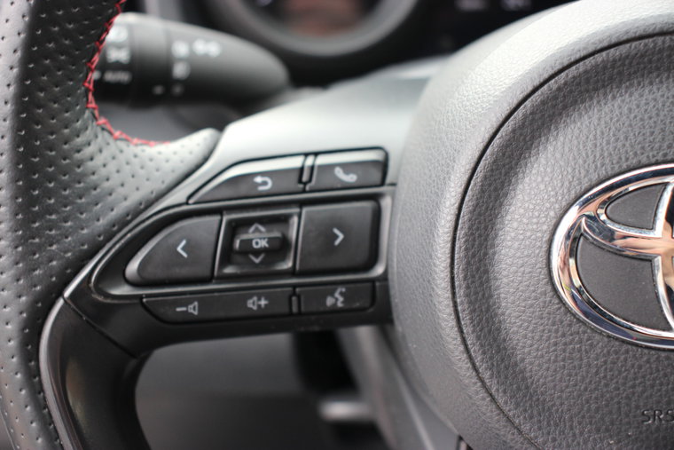 Vehicle Image 22