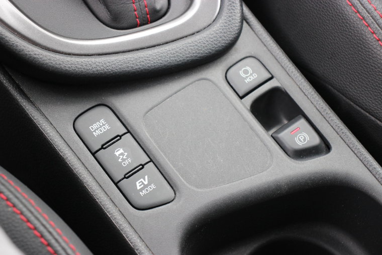 Vehicle Image 24