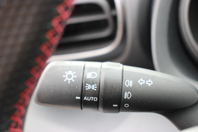 Vehicle Image 35