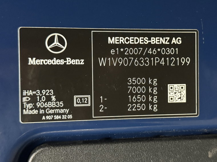 Vehicle Image 31