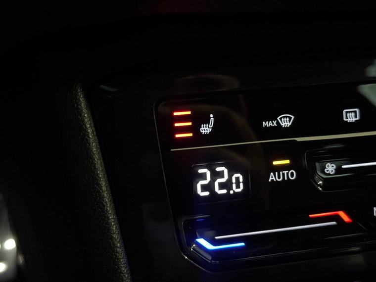 Vehicle Image 51