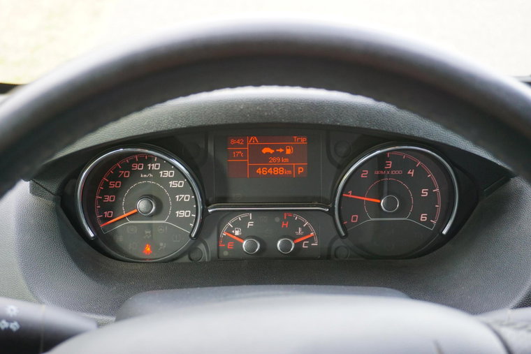 Vehicle Image 13