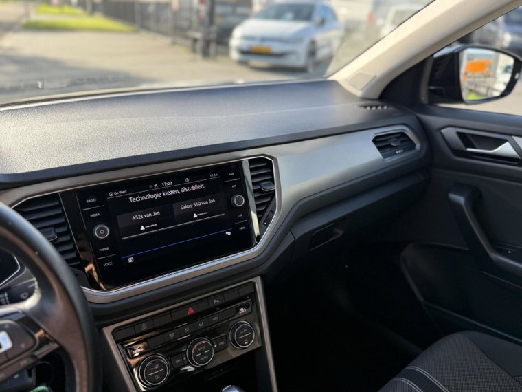 Vehicle Image 27