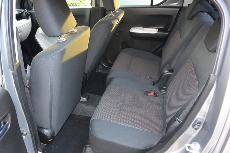 Vehicle Image 20