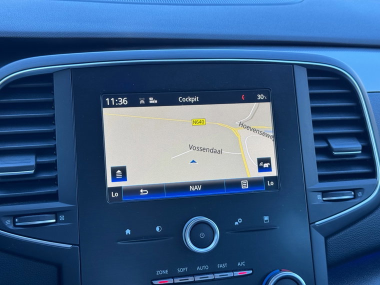 Vehicle Image 22