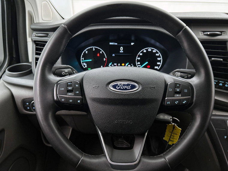 Vehicle Image 31