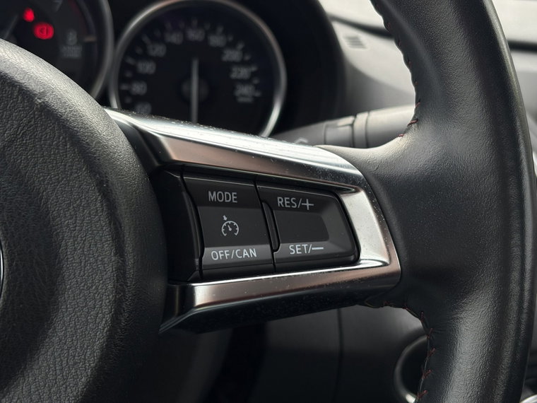 Vehicle Image 23