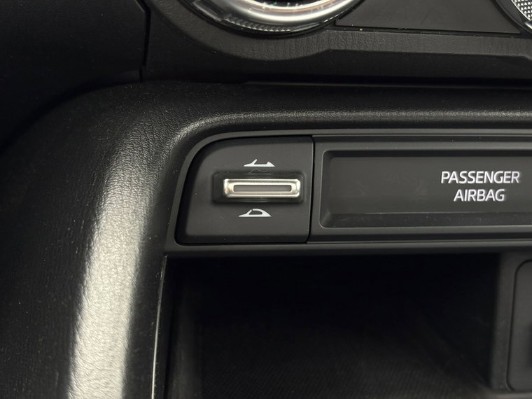 Vehicle Image 26