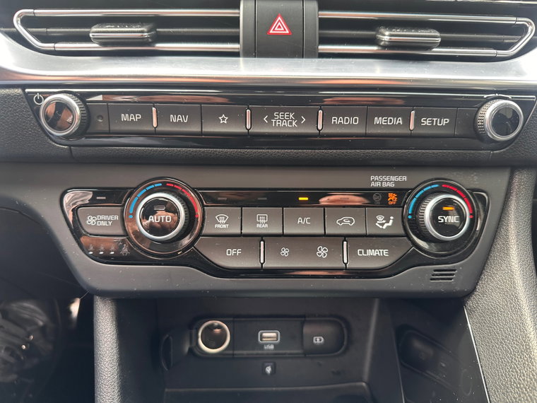 Vehicle Image 24