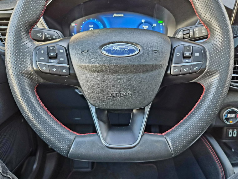 Vehicle Image 28