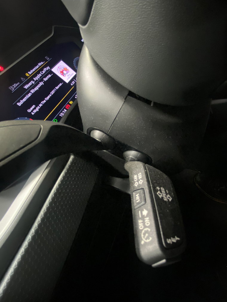 Vehicle Image 35