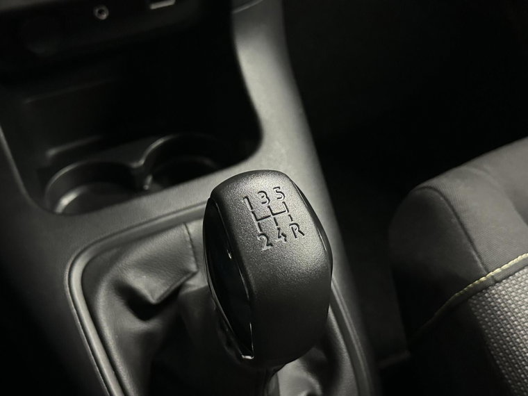 Vehicle Image 31