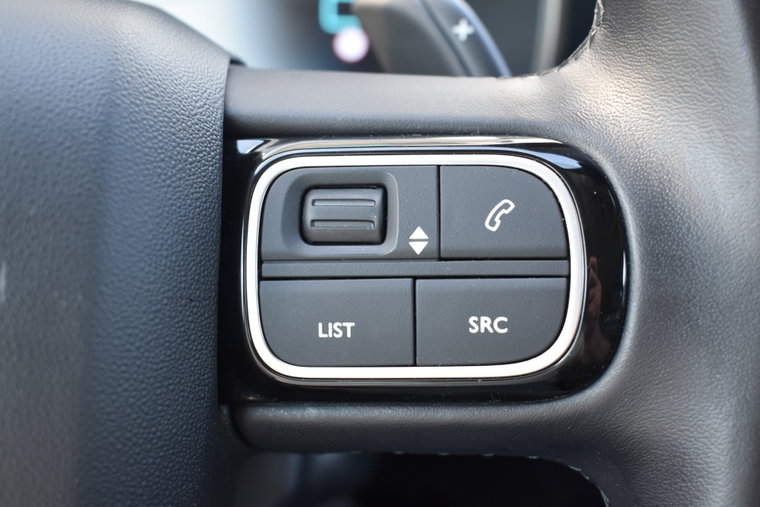 Vehicle Image 28