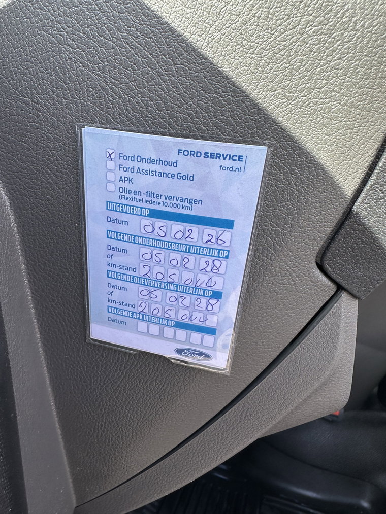 Vehicle Image 28