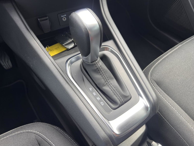 Vehicle Image 33