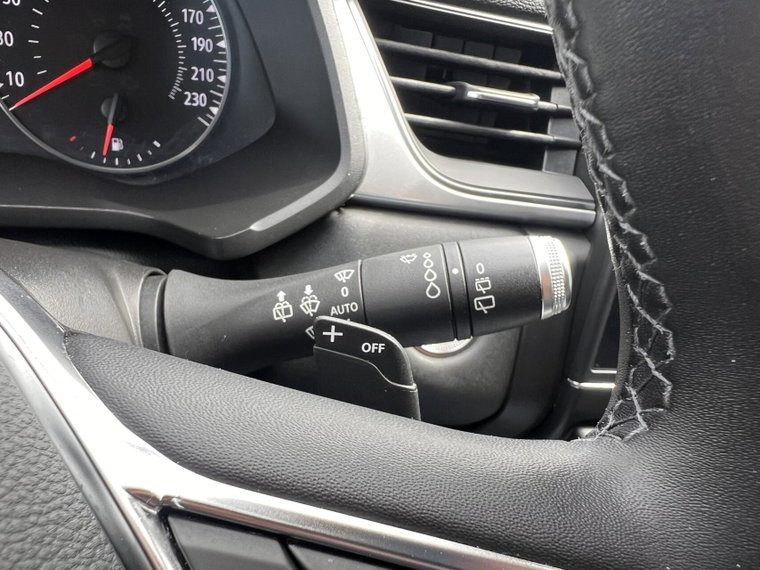 Vehicle Image 41