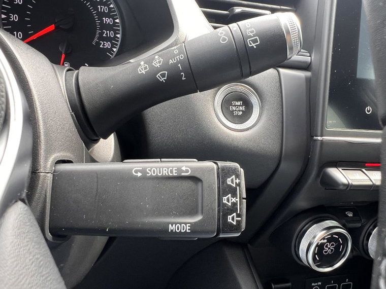 Vehicle Image 42