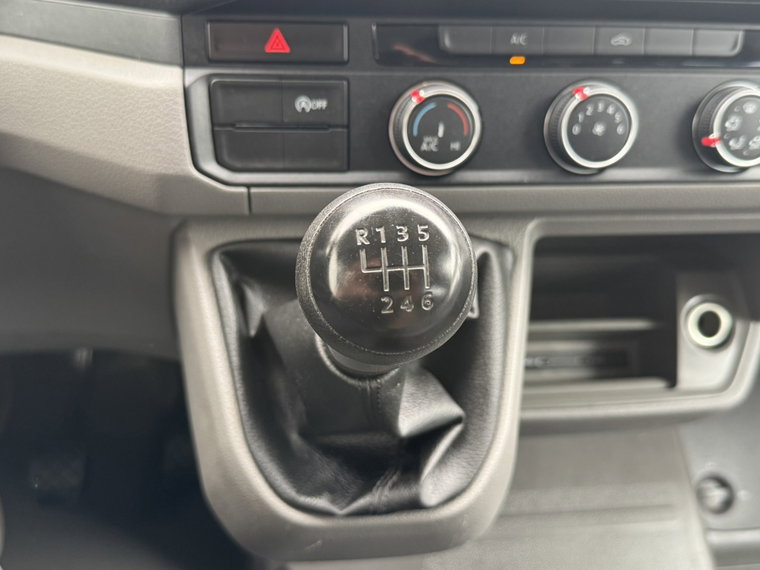 Vehicle Image 26