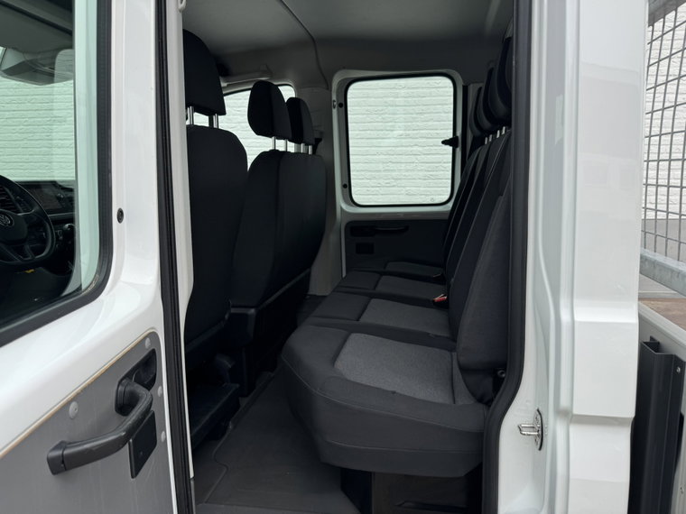 Vehicle Image 37