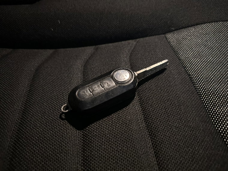 Vehicle Image 19