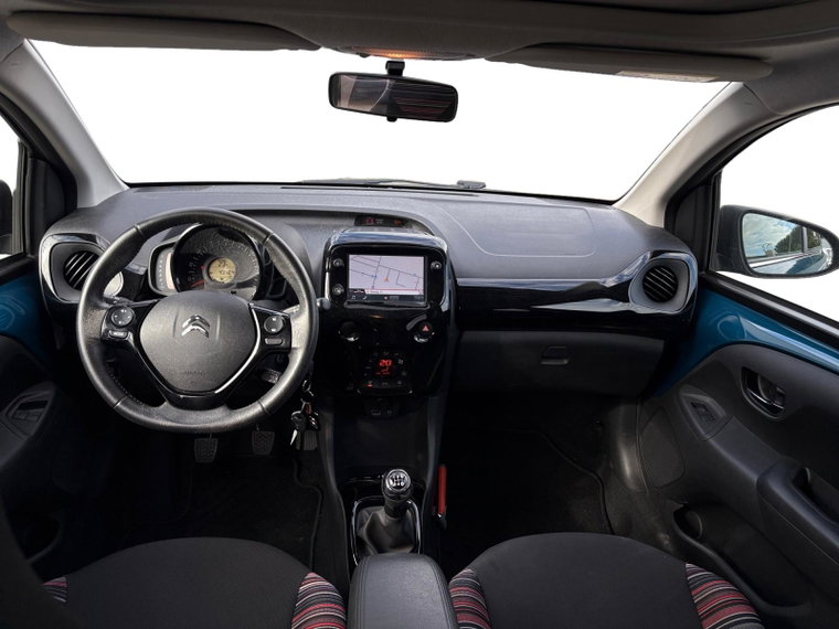 Vehicle Image 12