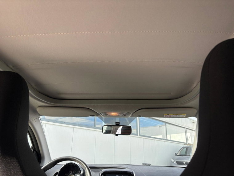 Vehicle Image 33
