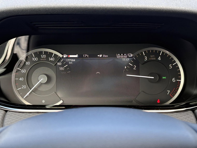 Vehicle Image 24