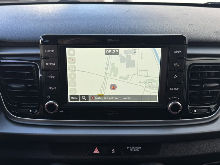 Vehicle Image 30