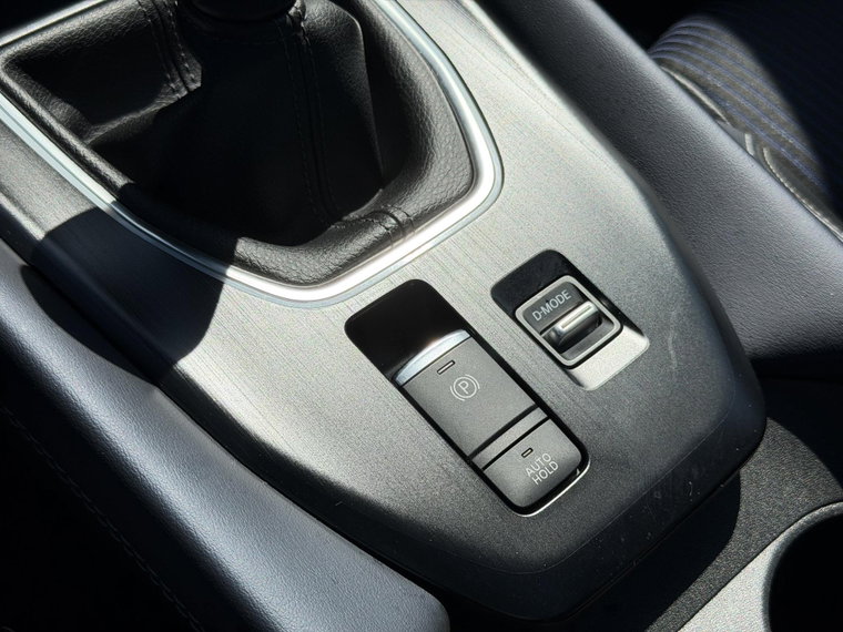 Vehicle Image 39