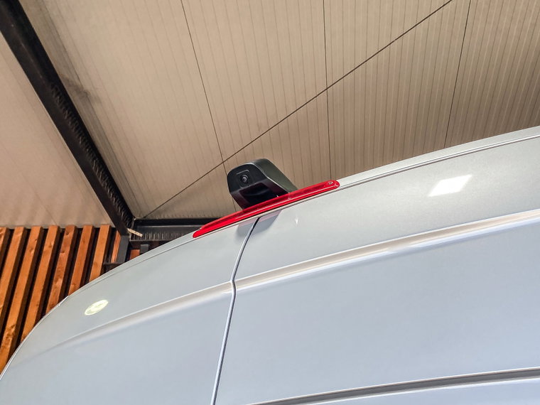 Vehicle Image 37