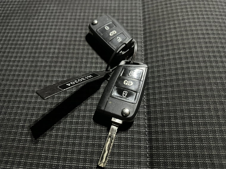 Vehicle Image 20