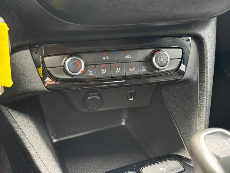 Vehicle Image 24