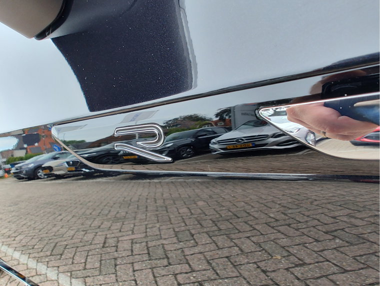 Vehicle Image 36