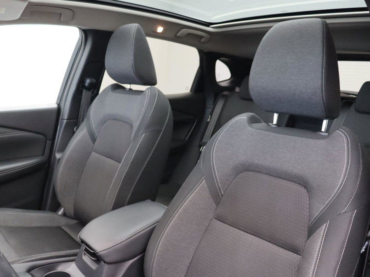 Vehicle Image 37