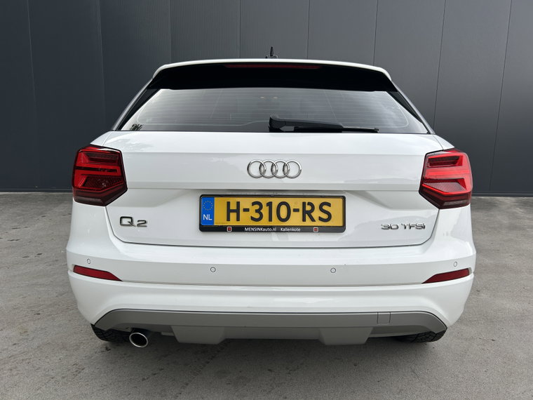 Vehicle Image 22