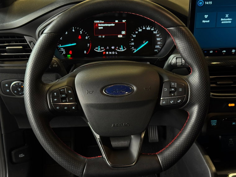 Vehicle Image 23