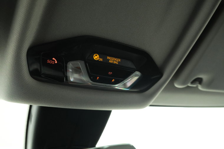 Vehicle Image 33