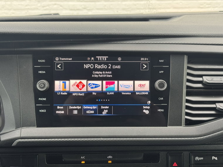 Vehicle Image 27