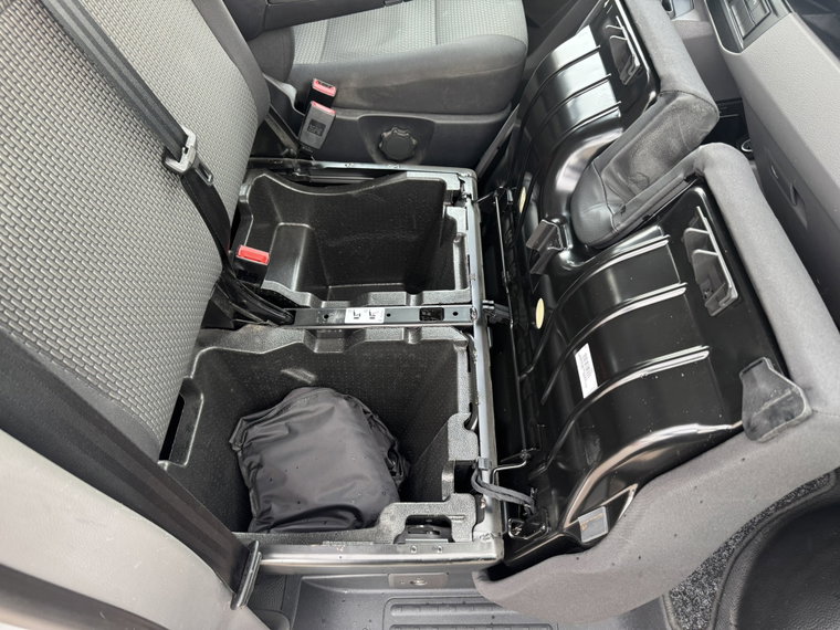Vehicle Image 37