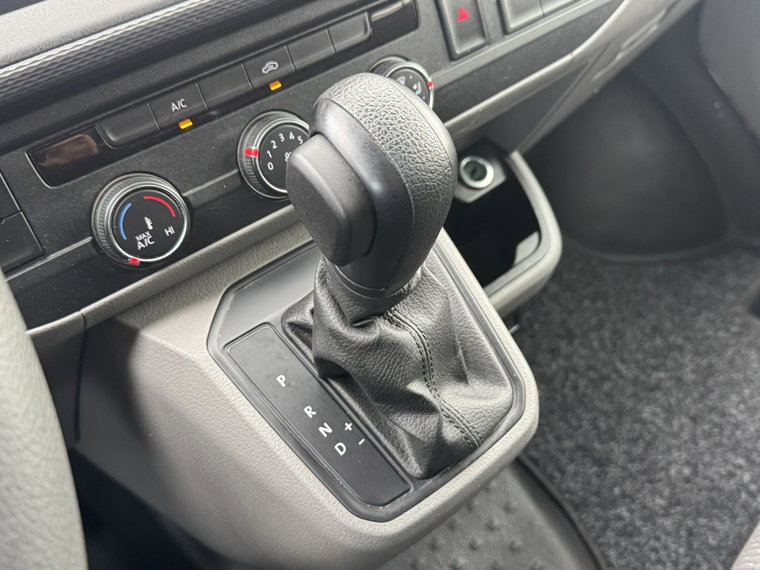 Vehicle Image 39