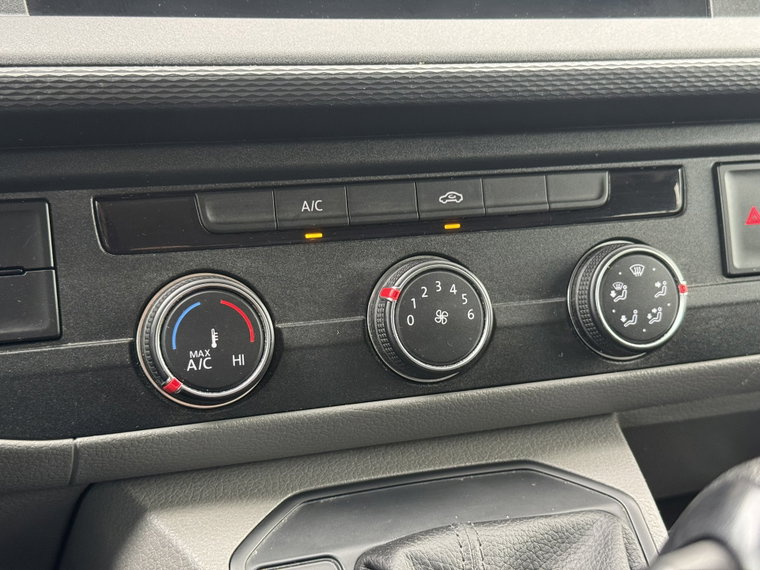 Vehicle Image 41
