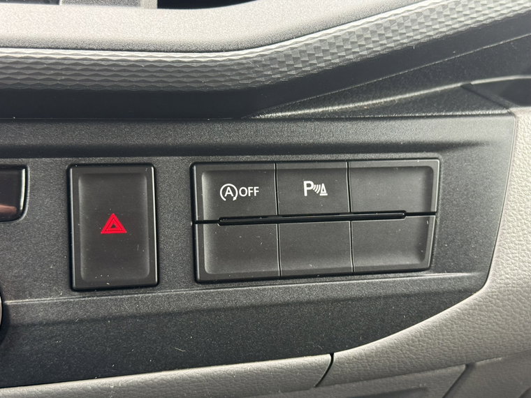 Vehicle Image 42