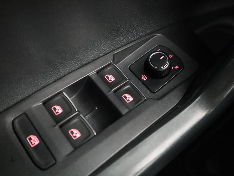 Vehicle Image 39