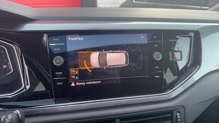 Vehicle Image 11