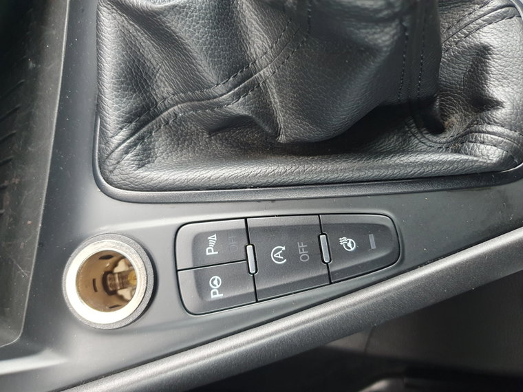 Vehicle Image 37