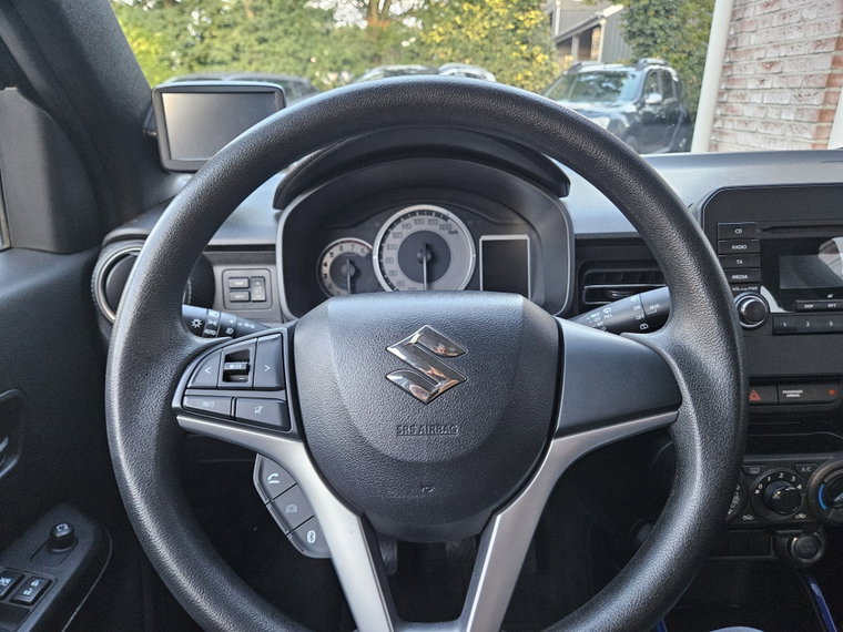 Vehicle Image 19