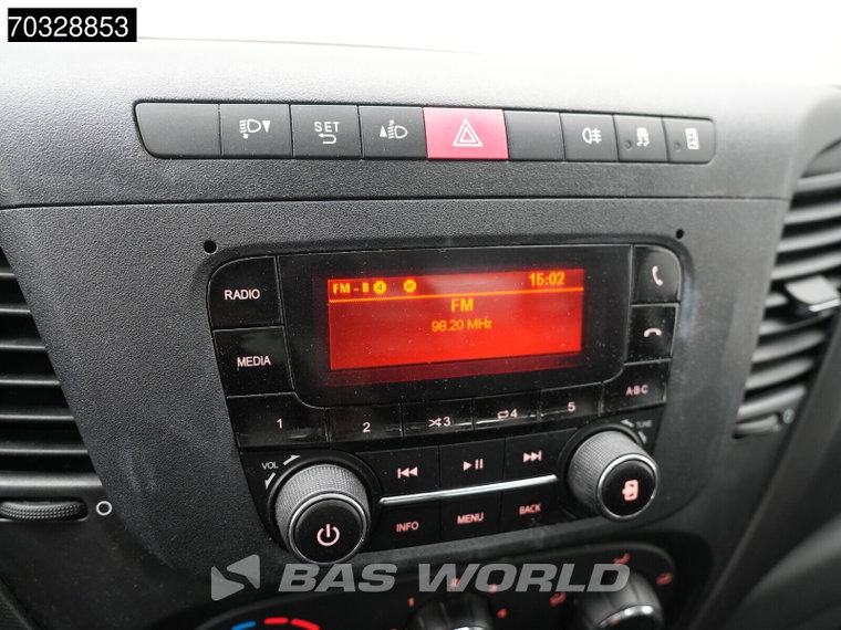 Vehicle Image 39